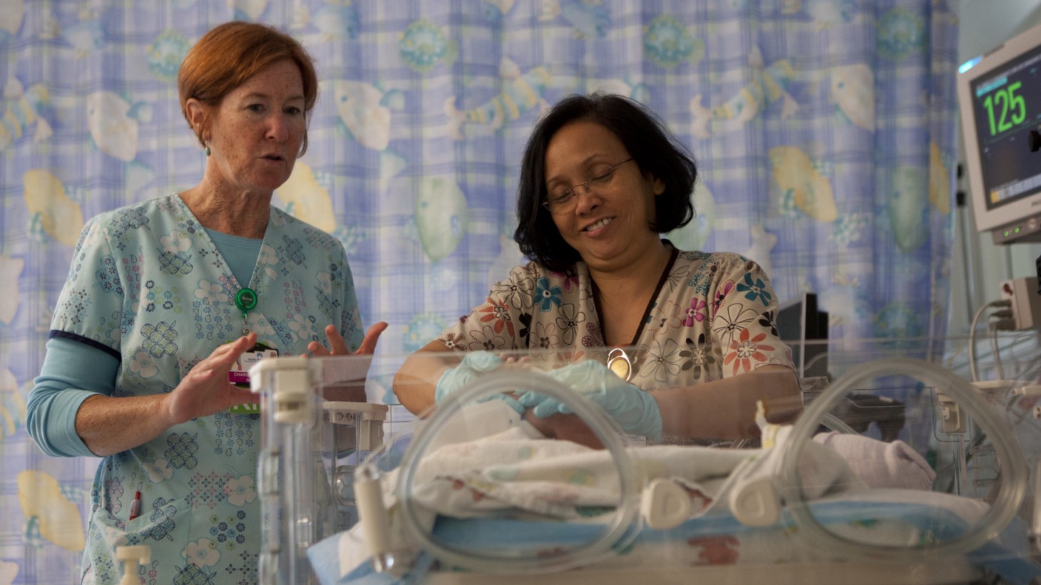 Charge Nurse Lori Speers and RN Emma Luz Yabut, both members of UNAC/UHCP